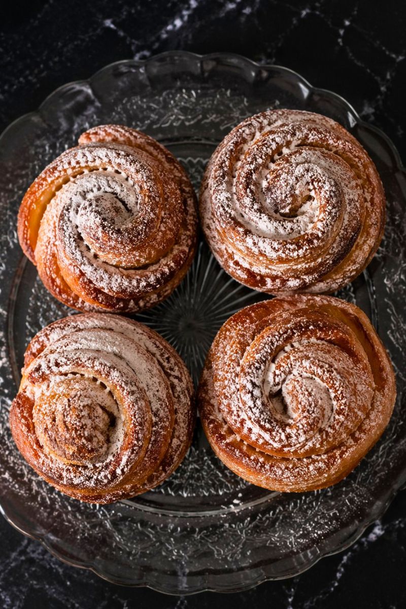 Easy Cinnamon Cruffin Recipe