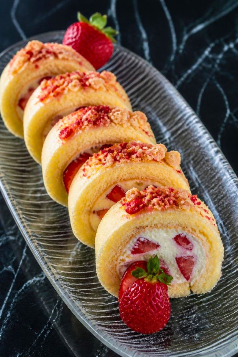 Strawberry Shortcake Cheesecake Dessert Sushi Rolls Recipe